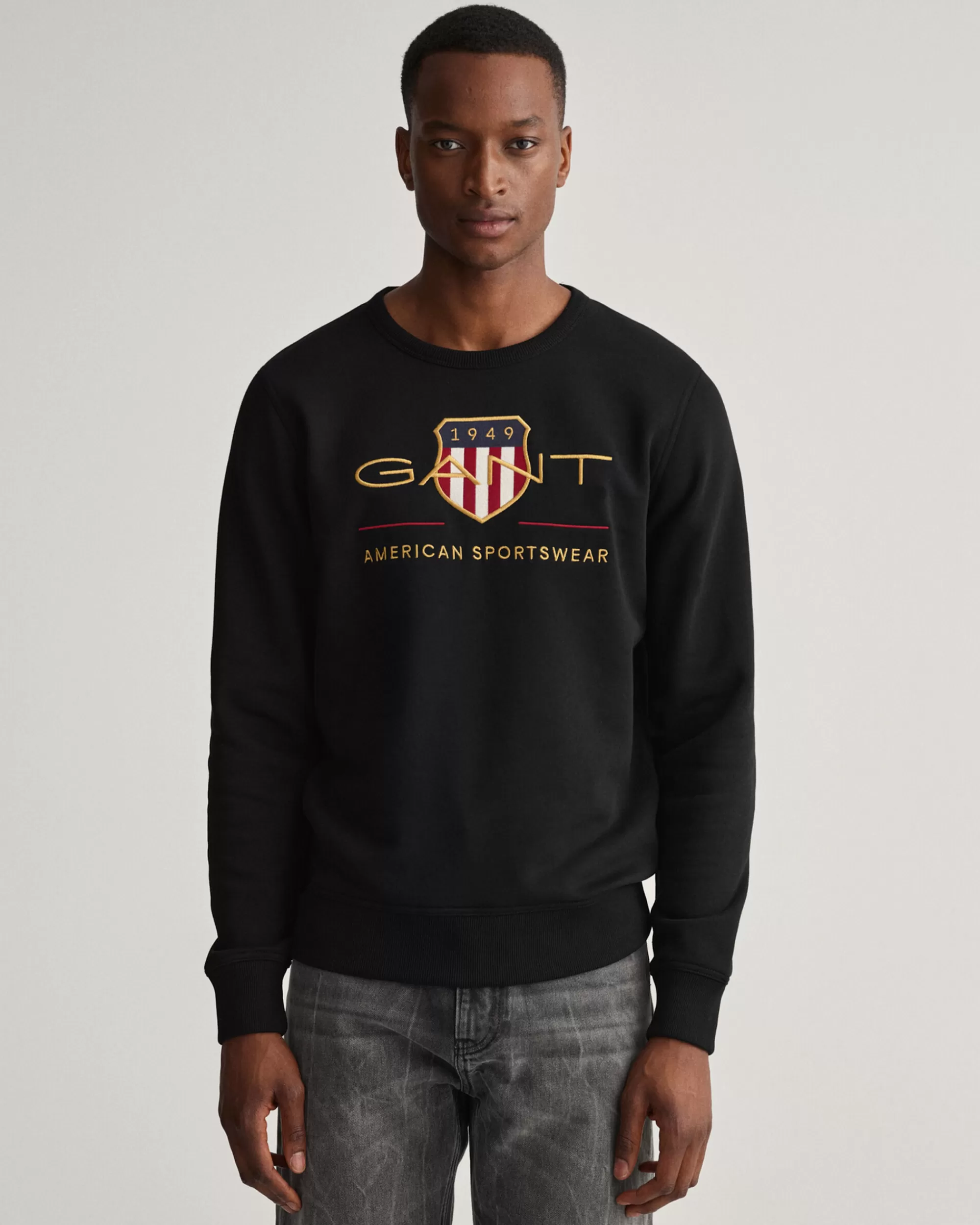 Hupparit & Collegepaidat^GANT Archive Shield ‑Collegepaita Pyorea Paantie Black