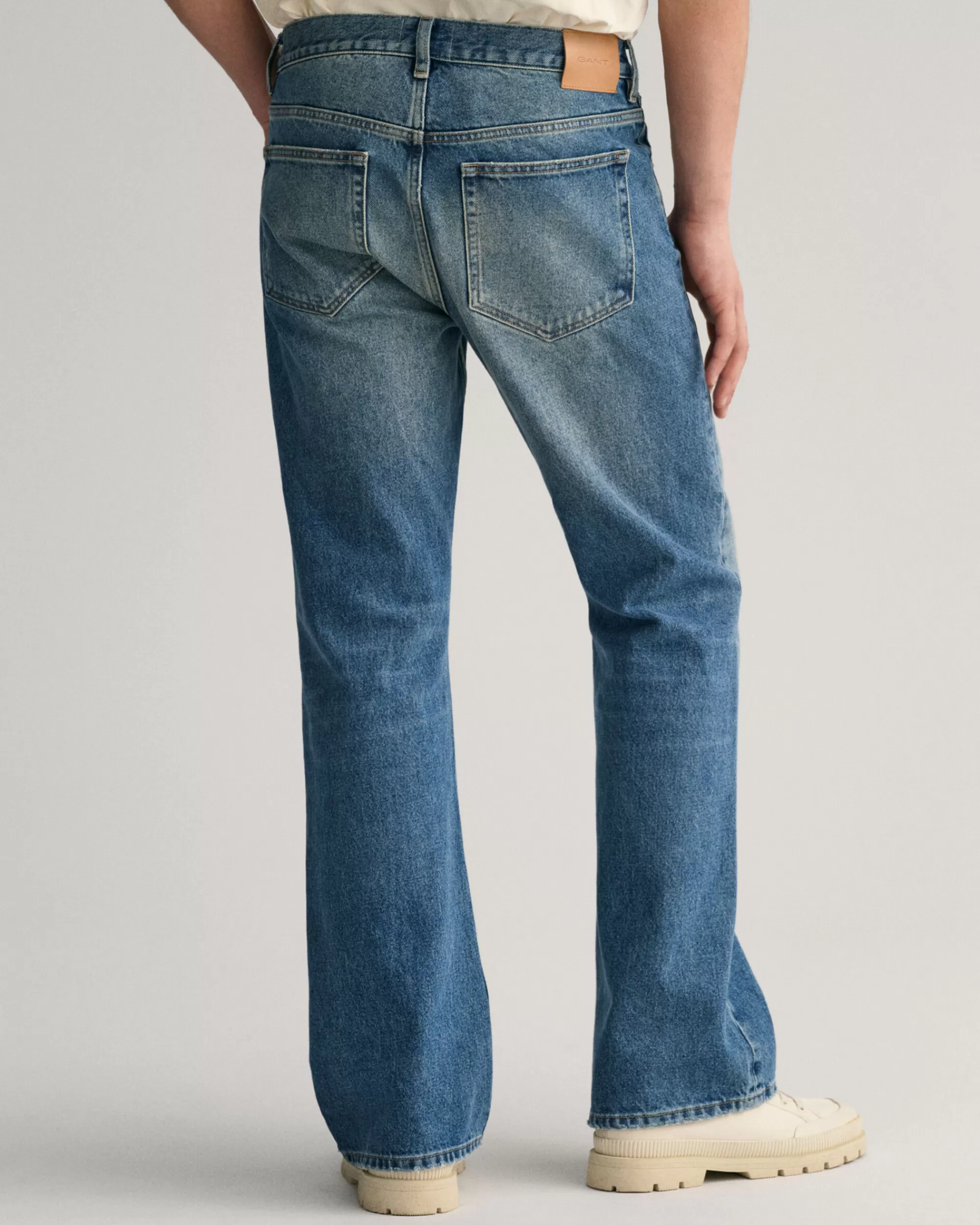 Farkut^GANT Bootcut-Lahkeiset Vintage Wash -Farkut Mid Blue Vintage
