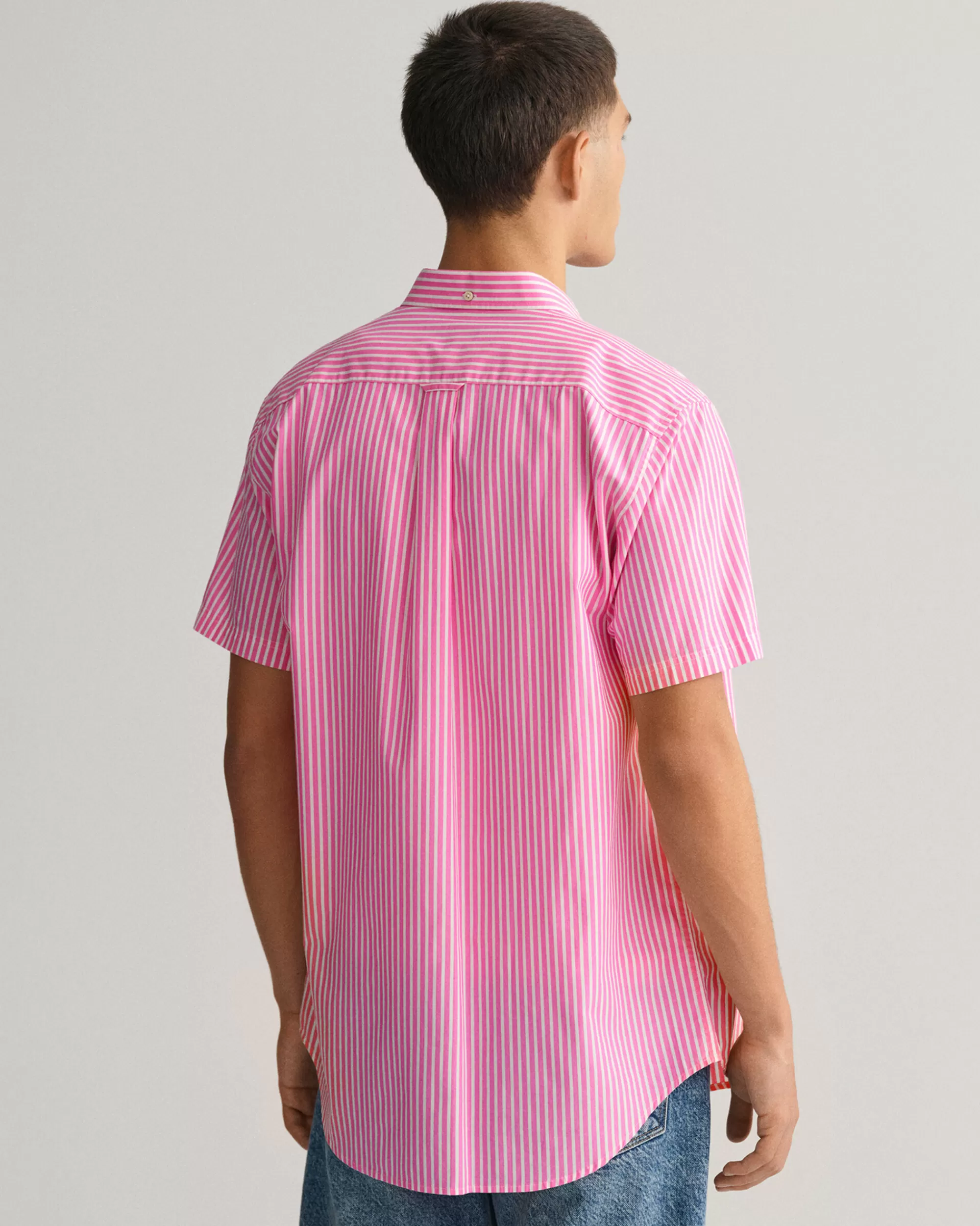 Paidat^GANT Lyhythihainen Regular Fit ‑Mitoitettu Raidallinen Broadcloth-Paita Perky Pink