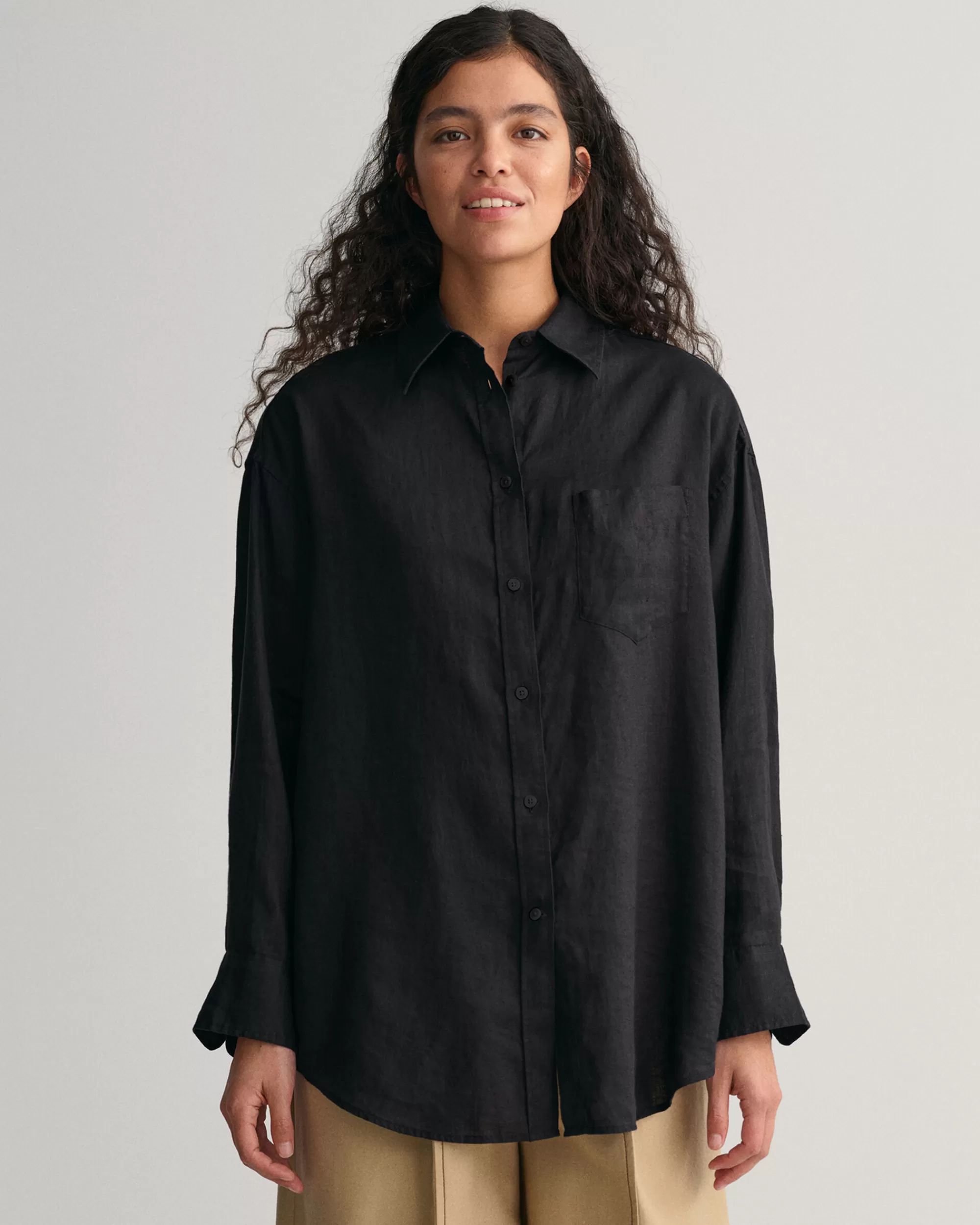 Paidat^GANT Oversized Fit -Mitoitettu Pellavapaita Ebony Black