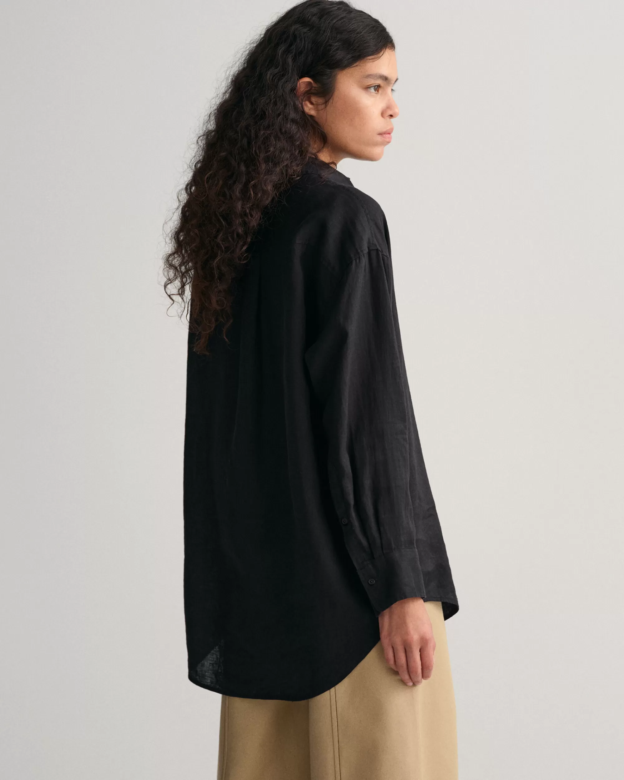 Paidat^GANT Oversized Fit -Mitoitettu Pellavapaita Ebony Black