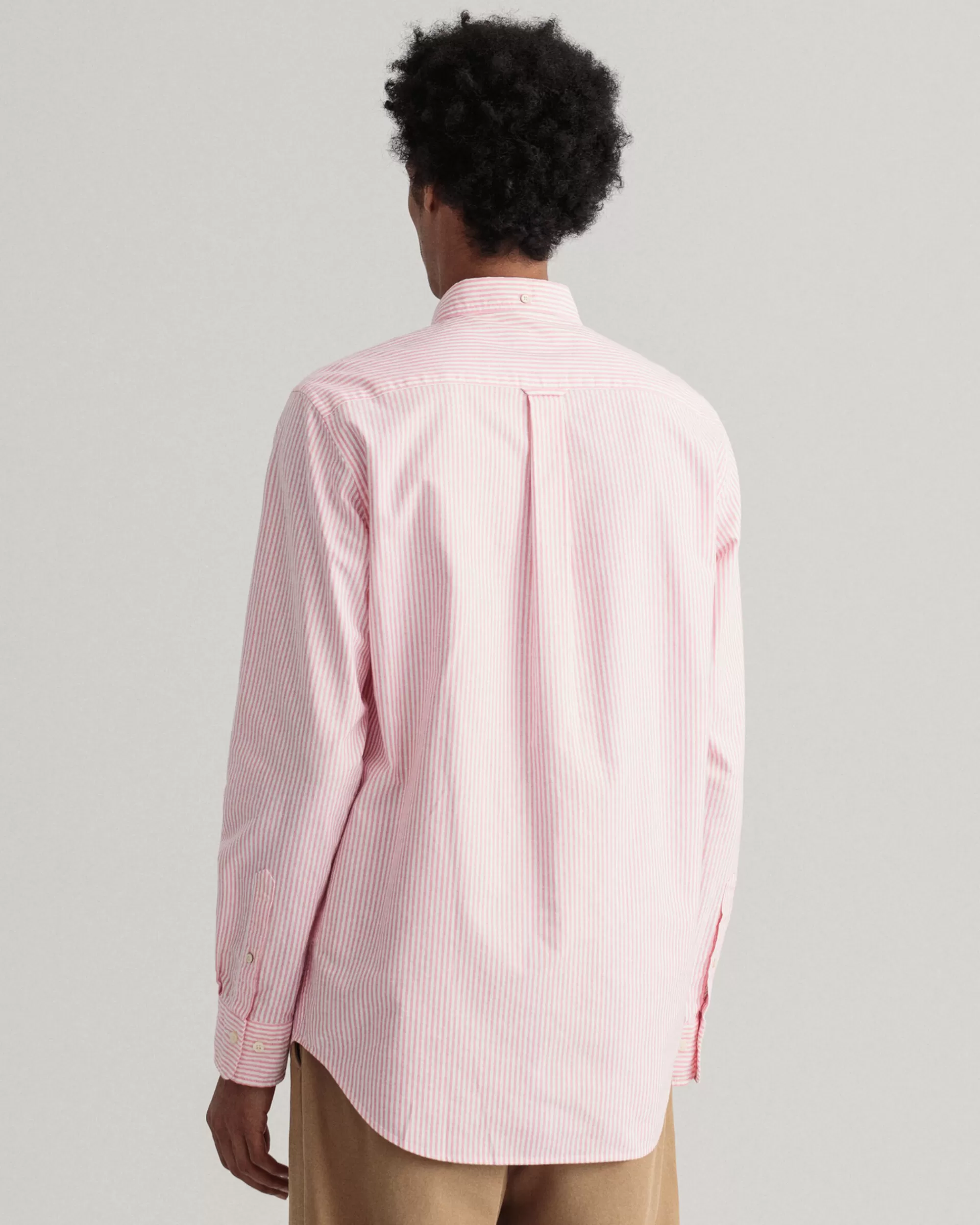 Paidat^GANT Regular Fit ‑Mitoitettu Pystyraidallinen Oxford-Paita Light Pink