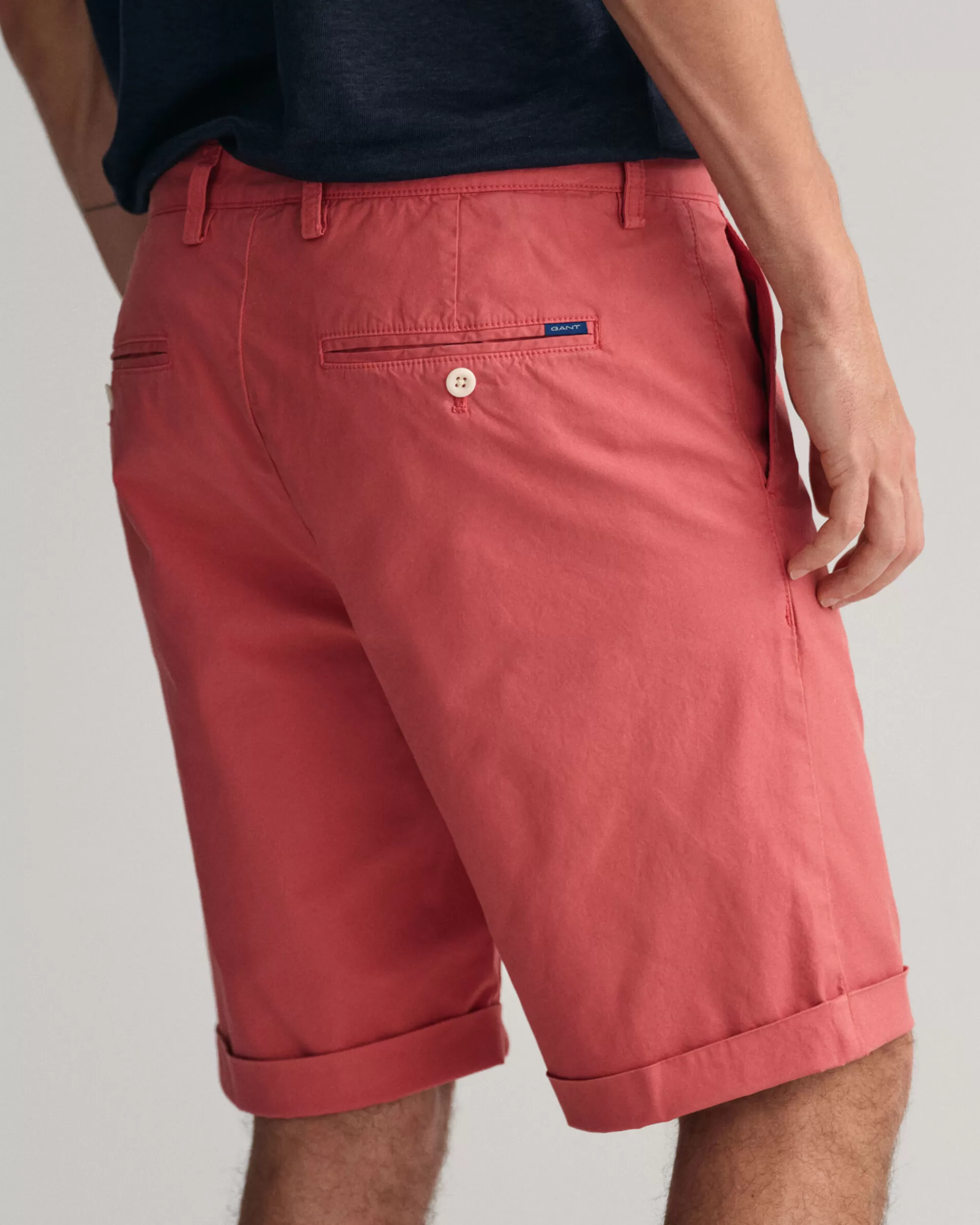Shortsit^GANT Regular Fit ‑Mitoitetut Allister Sunfaded ‑Shortsit Mineral Red