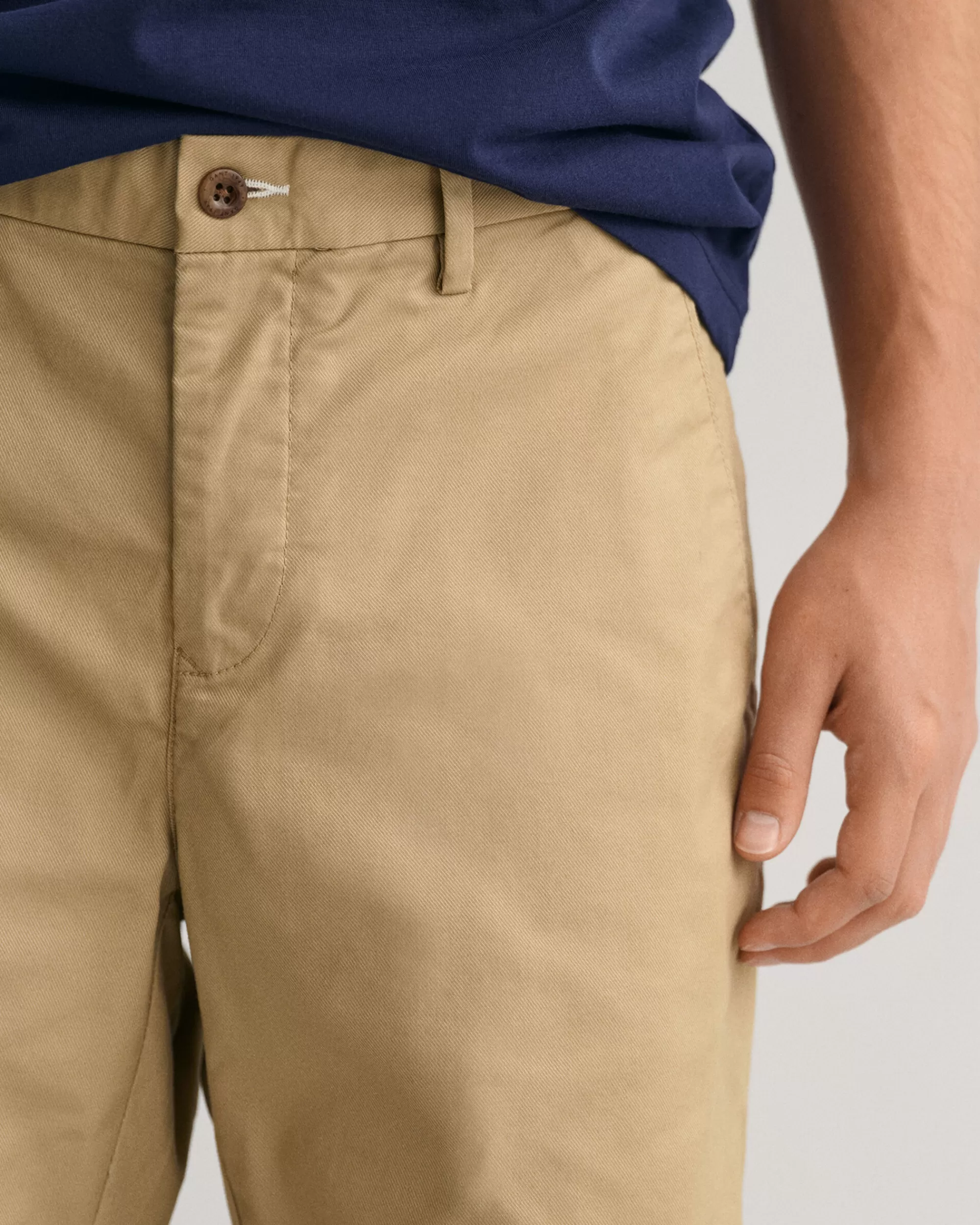 Shortsit^GANT Regular Fit ‑Mitoitetut Allister Tech Prep™ ‑Shortsit Dark Khaki