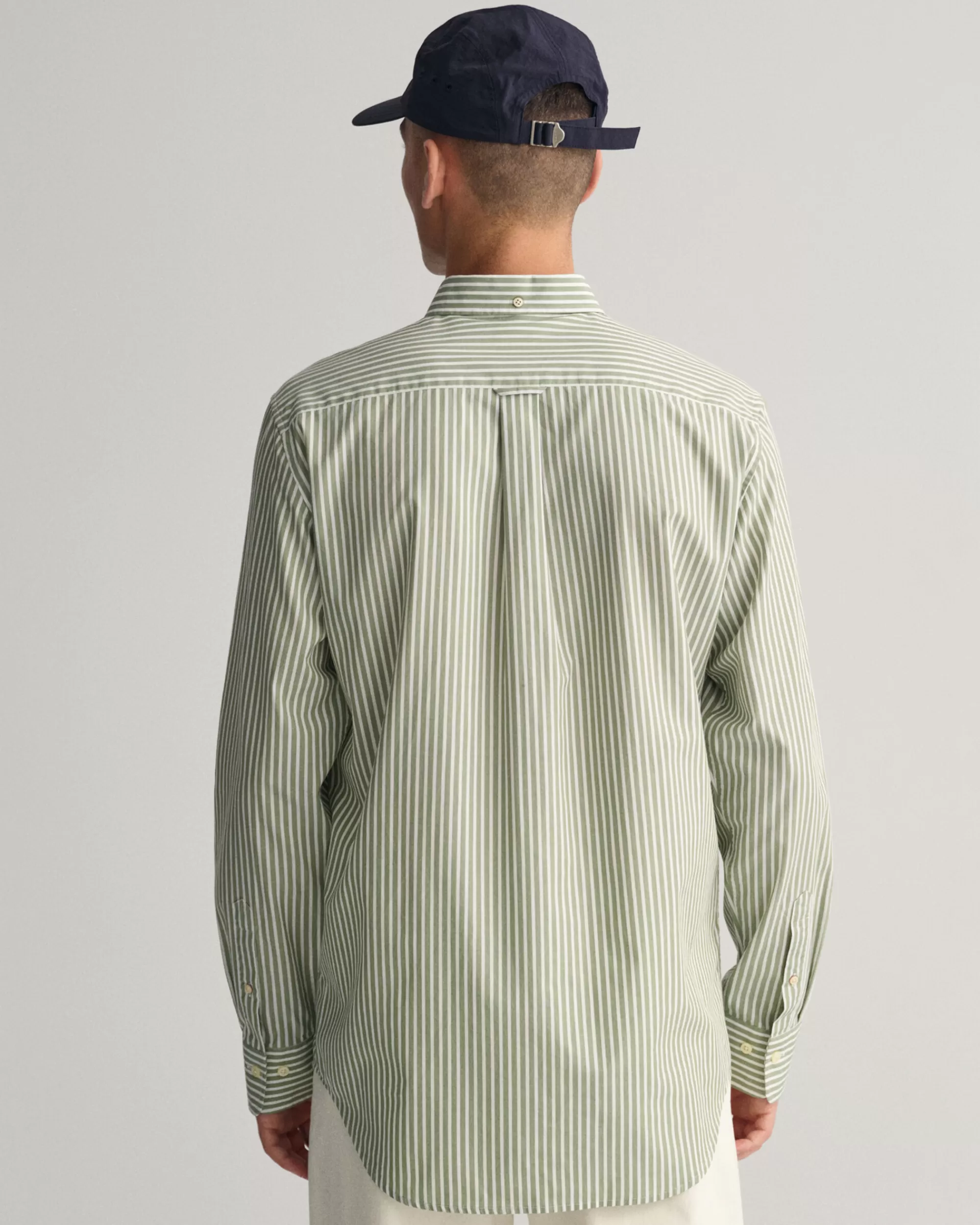 Paidat^GANT Regular Fit ‑Mitoitettu Raidallinen Paita Broadcloth-Kankaasta Kalamata Green