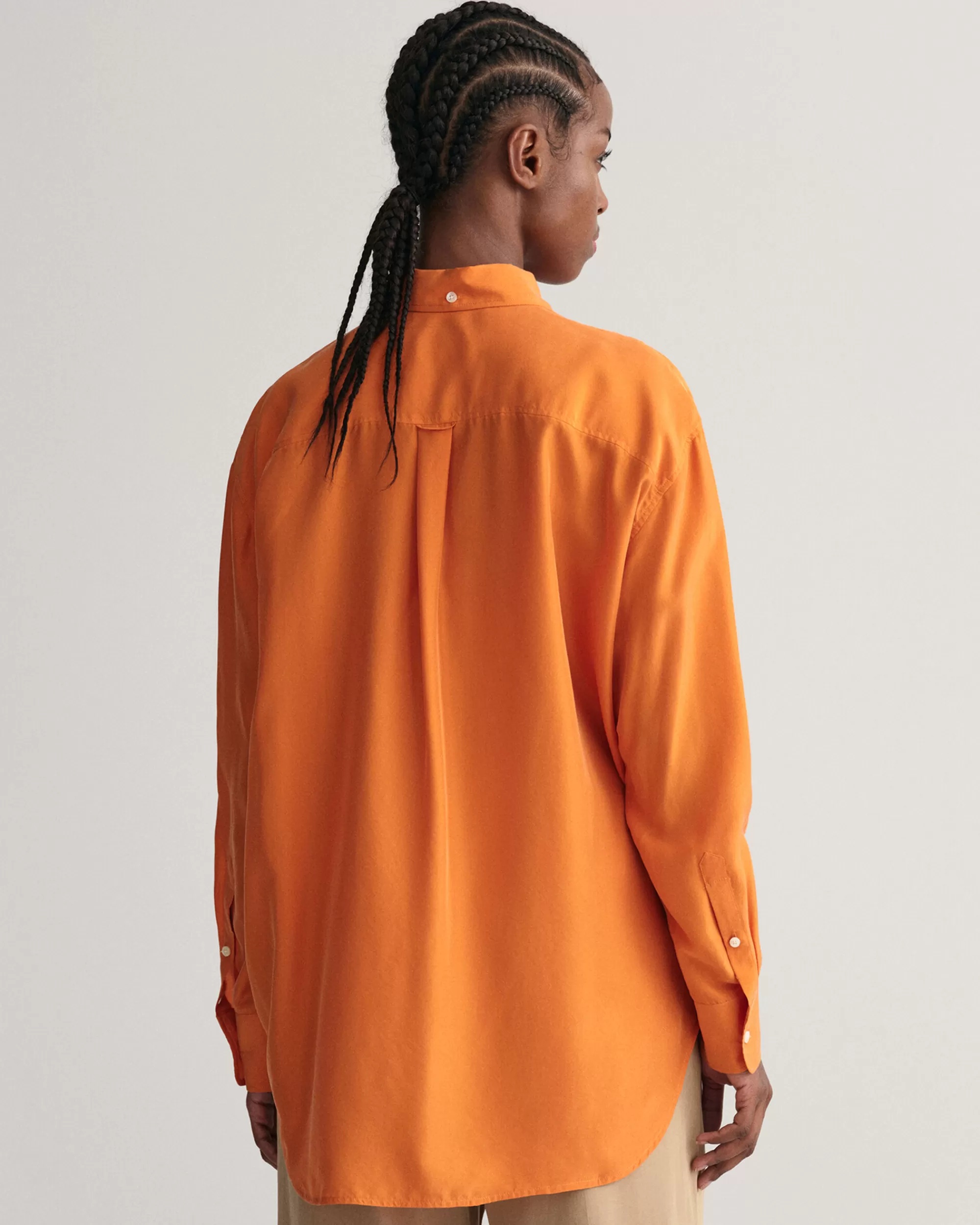 Paidat^GANT Relaxed Fit ‑Mitoitettu Silkkipaita Pumpkin Orange