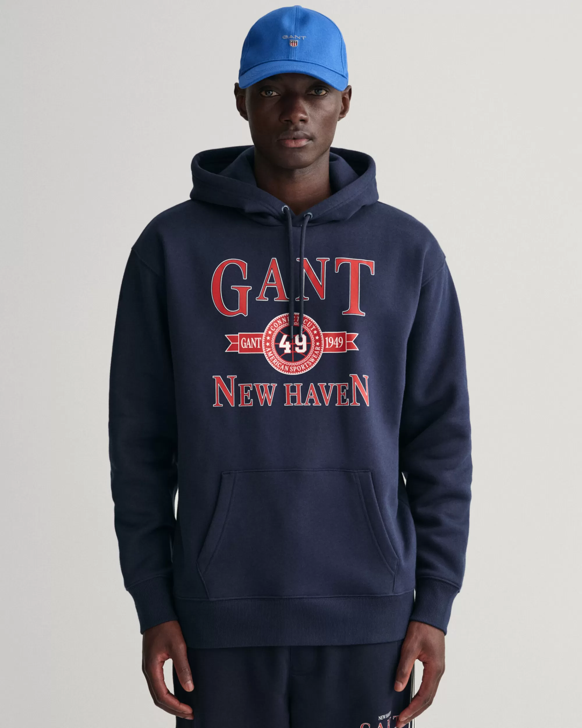 Hupparit & Collegepaidat^GANT Retro Crest -Huppari Evening Blue