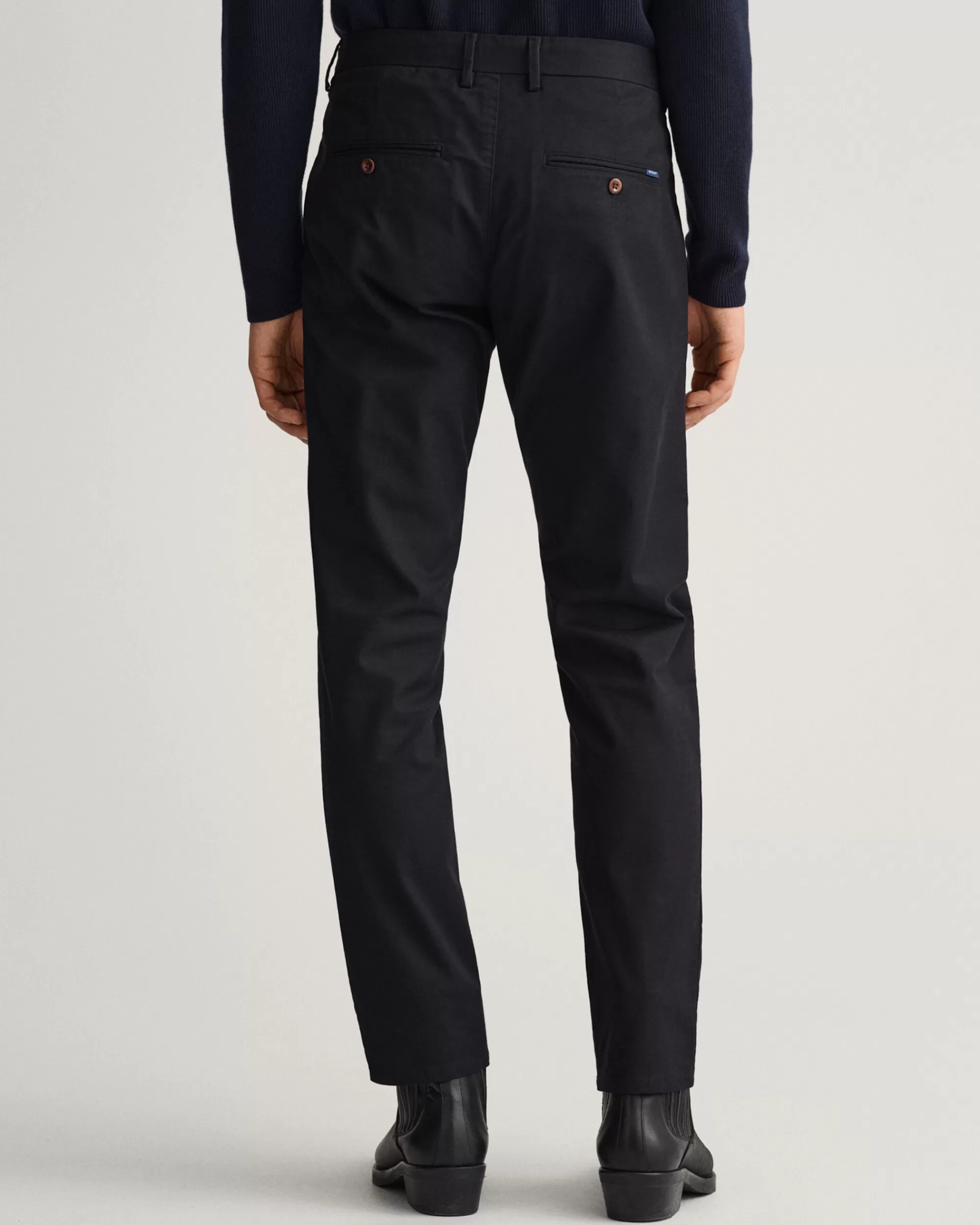 Housut^GANT Slim Fit ‑Mitoitetut Hallden Tech Prep™ ‑Chinot Black