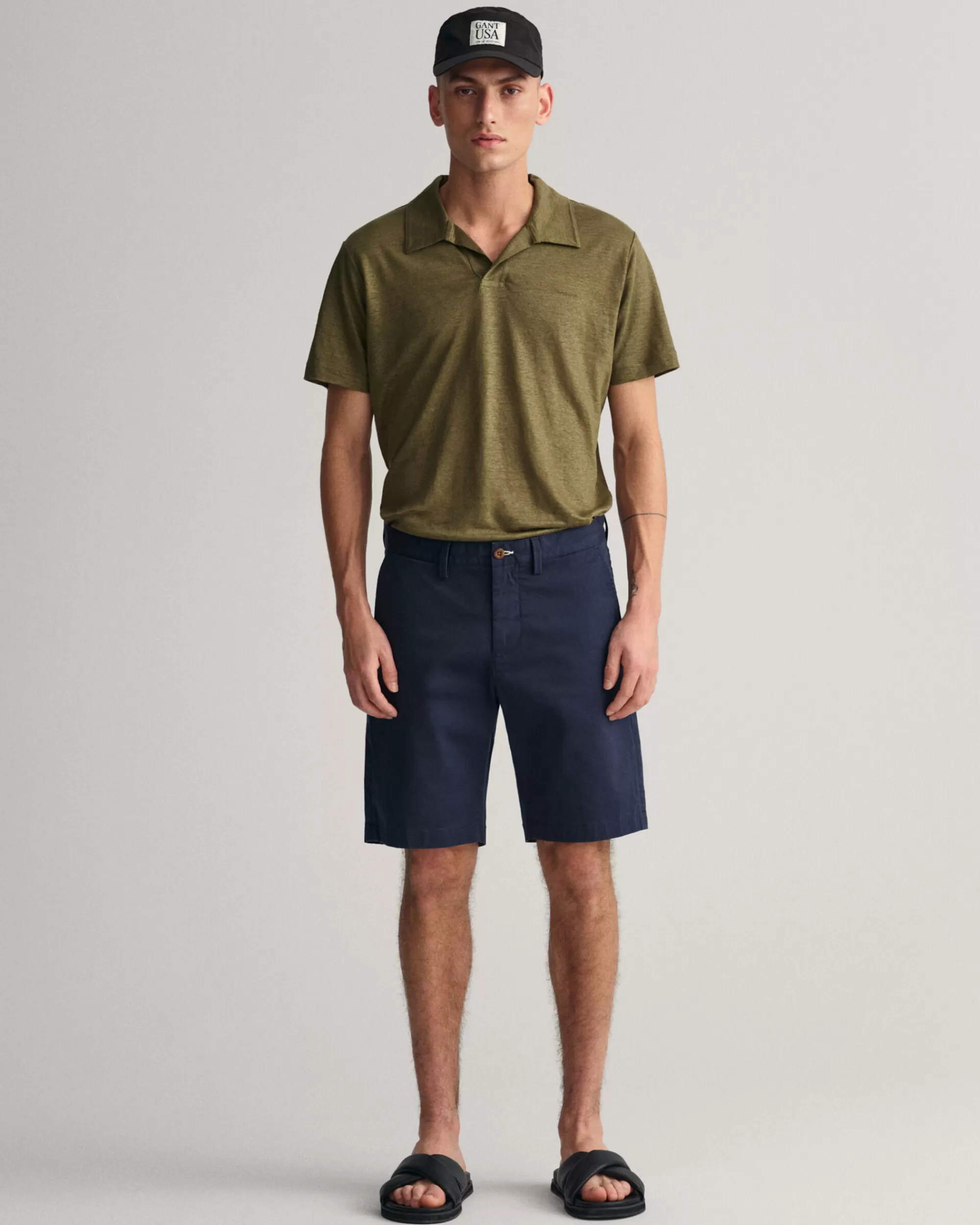 Shortsit^GANT Slim Fit ‑Mitoitetut Hallden-Tvillishortsit Marine