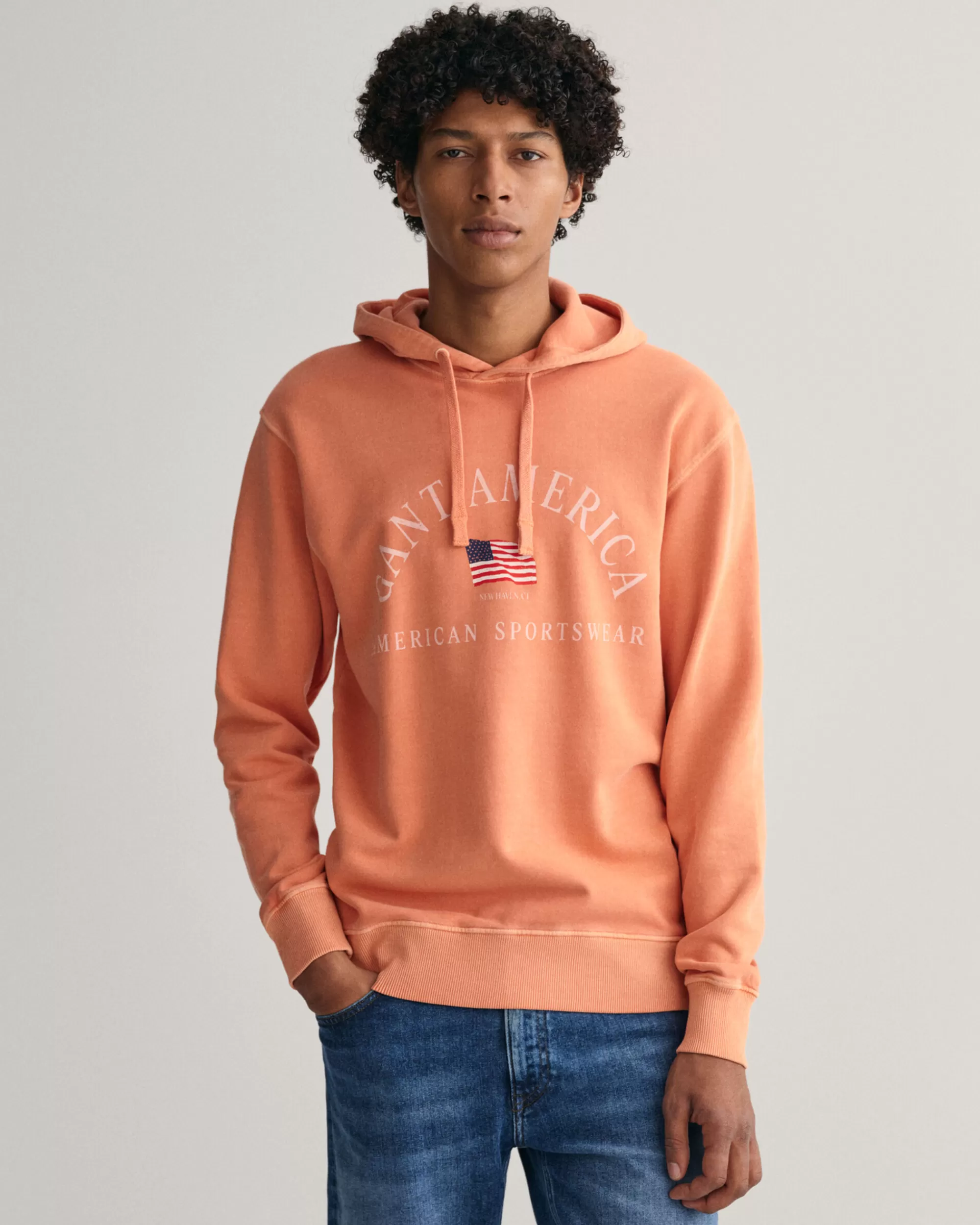 Hupparit & Collegepaidat^GANT Sunfaded Usa -Huppari Apricot Orange