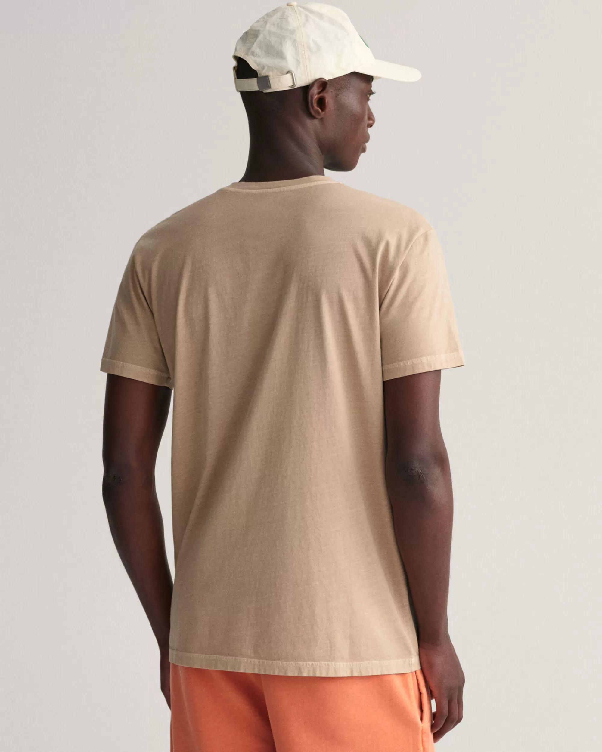 T-Paidat^GANT Sunfaded-T‑Paita Concrete Beige