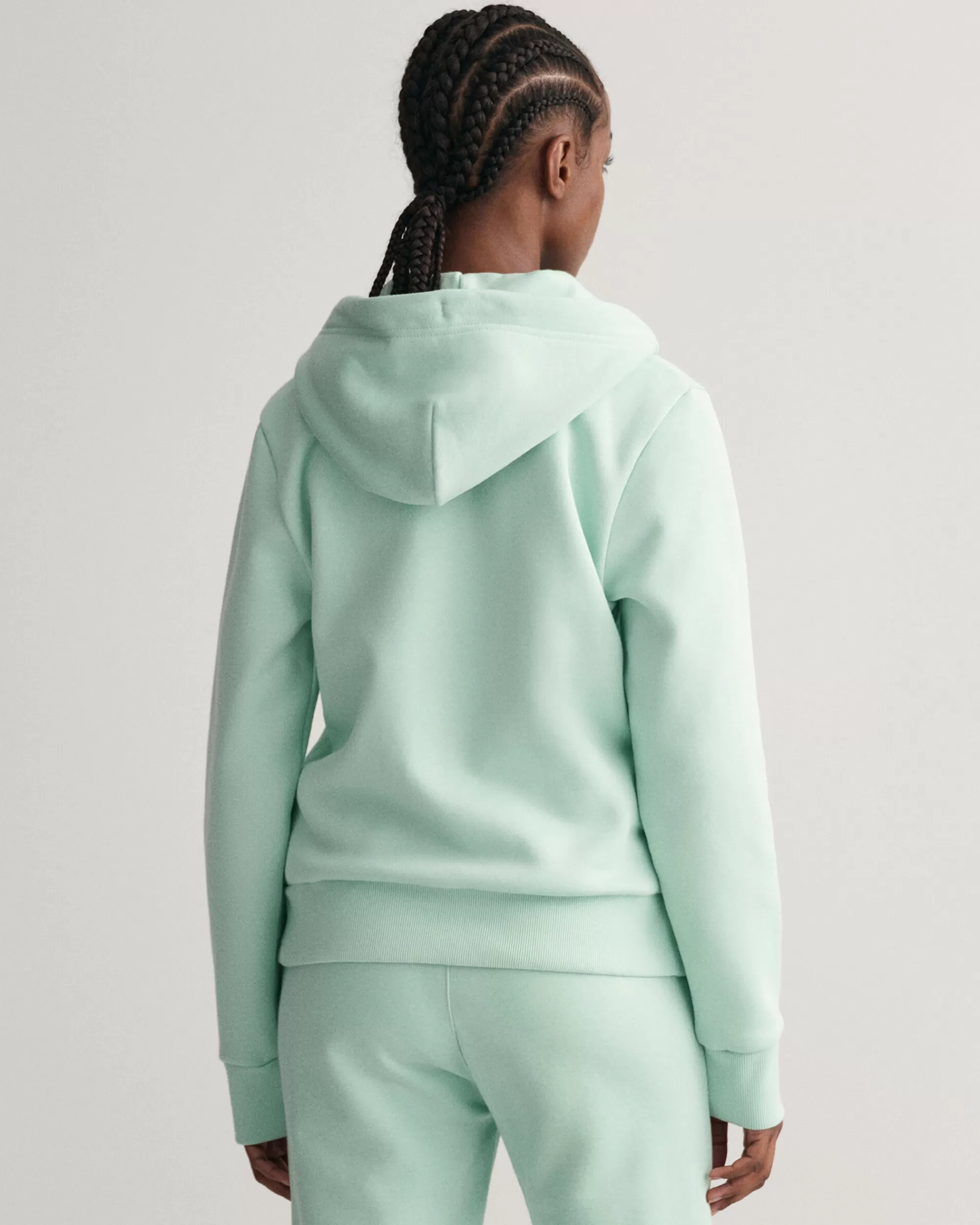 Hupparit & Collegepaidat^GANT Tonal Archive Shield ‑Vetoketjuhuppari Minty Green