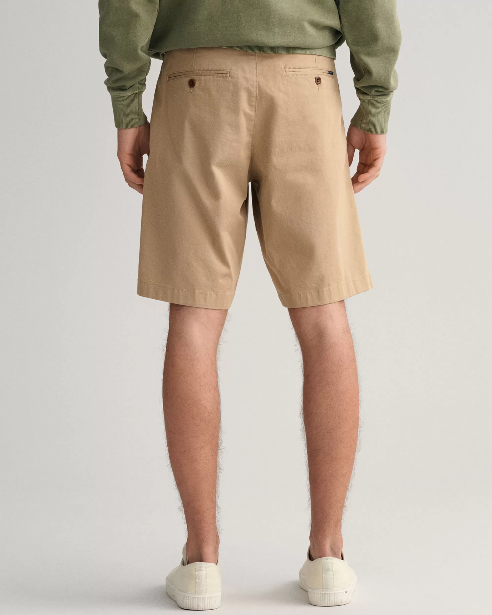 Shortsit^GANT Valjasti Mitoitetut Tvillishortsit Dark Khaki